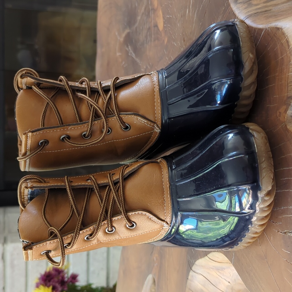 Beautiful Winter boots, Rain Boots